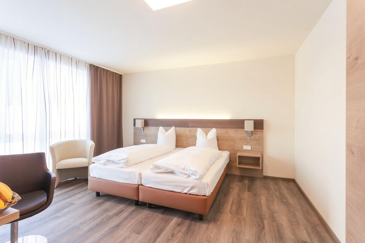 Hotel Alpenblick Kirchschlag bei Linz ภายนอก รูปภาพ