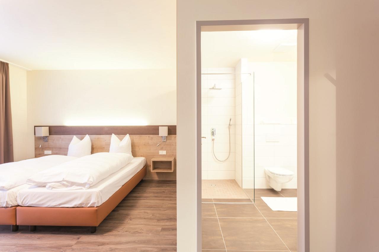Hotel Alpenblick Kirchschlag bei Linz ภายนอก รูปภาพ